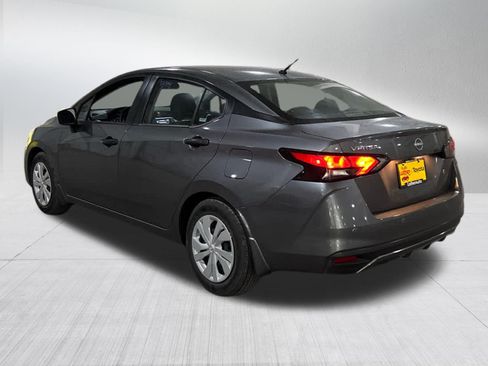 Used 2025 Nissan Versa S w/ Trunk Package FWD image 4