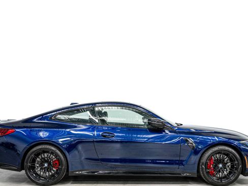 Used 2026 BMW M4 Competition w/ Executive Package RWD image 2