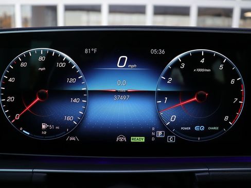 Used 2021 Mercedes-Benz GLS 580 4MATIC image 21