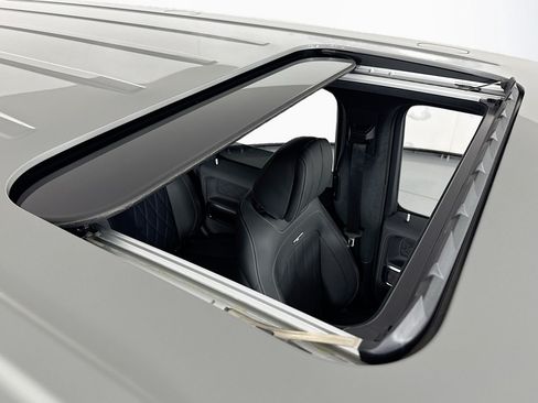 Used 2026 Mercedes-Benz G 63 AMG 4MATIC image 22