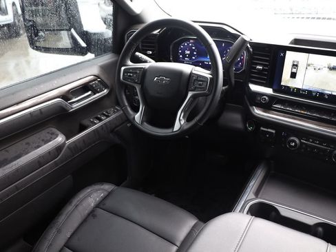 Used 2025 Chevrolet Silverado 2500 LTZ w/ Trail Boss Package AWD/4WD image 20