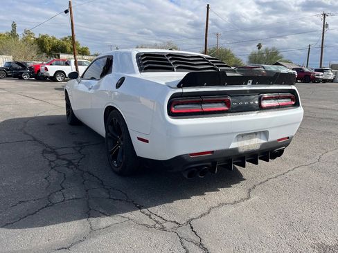 Used 2020 Dodge Challenger R/T image 5