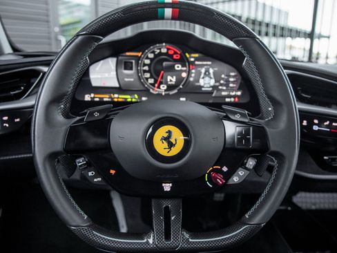 Used 2023 Ferrari SF90 Stradale image 29