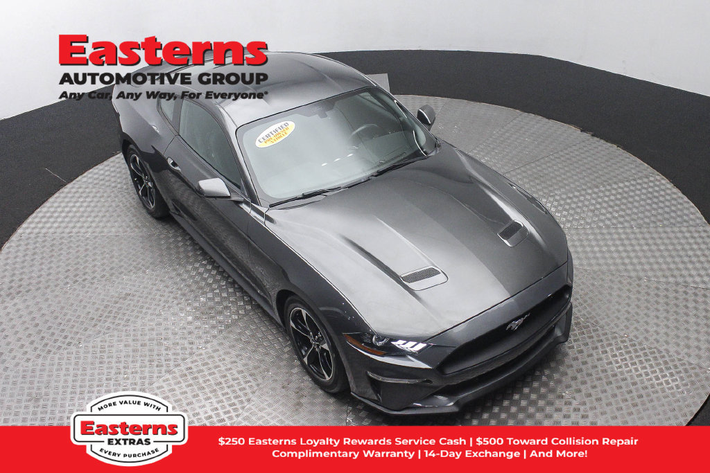 Used 2019 Ford Mustang Coupe RWD image 4