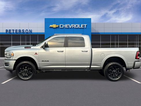 Used 2022 RAM 3500 Laramie w/ Night Edition AWD/4WD image 7