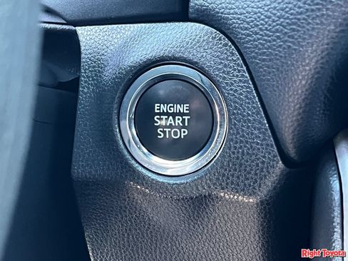 Certified 2025 Toyota RAV4 XLE AWD/4WD image 26