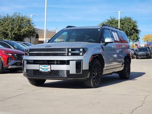 Used 2025 Hyundai Santa Fe Calligraphy image 3