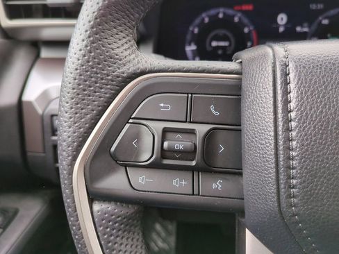 Used 2024 Toyota Tacoma TRD Off-Road image 23