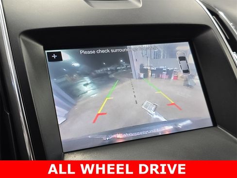 Used 2019 Ford Edge Titanium w/ Cold Weather Package image 24