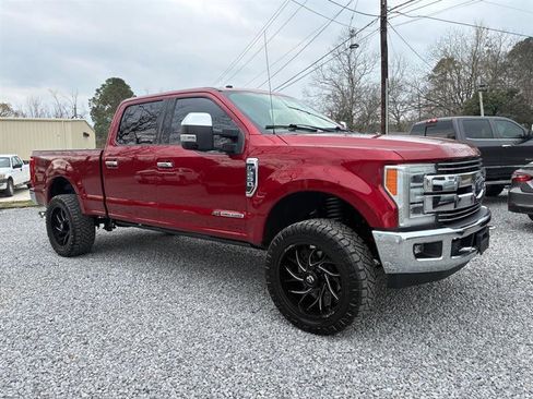 Used 2019 Ford F250 XLT w/ XLT Premium Package image 5