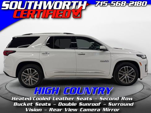 Used 2023 Chevrolet Traverse High Country AWD/4WD image 1