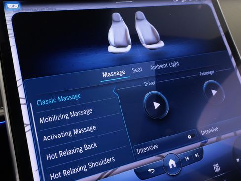 Used 2022 Mercedes-Benz S 500 4MATIC w/ AMG Line Package image 49