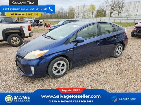 Used 2014 Toyota Prius Two FWD image 1
