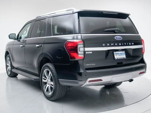Used 2024 Ford Expedition Limited AWD/4WD image 3