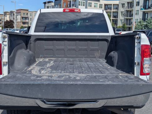 Used 2023 RAM 2500 Big Horn w/ Cold Weather Group AWD/4WD image 7