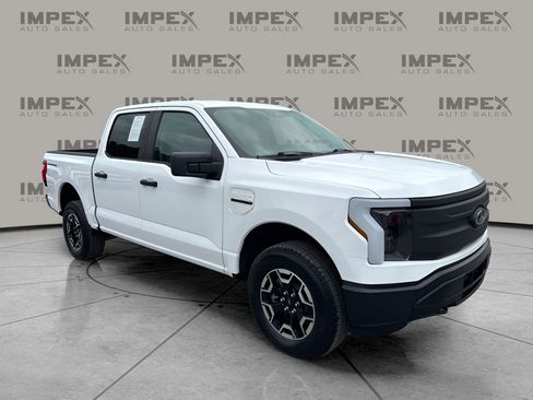 Used 2022 Ford F150 Lightning Pro AWD/4WD image 7