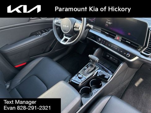 Used 2024 Kia Sportage EX image 31