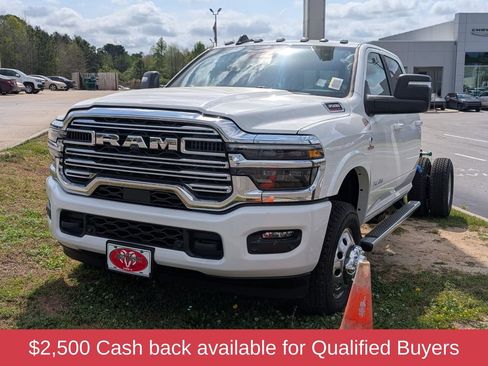 New 2026 RAM 3500 Big Horn w/ Laramie Trim Package AWD/4WD image 4