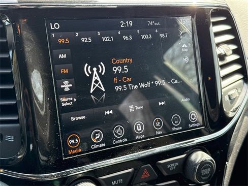 Used 2021 Jeep Grand Cherokee Laredo X image 22