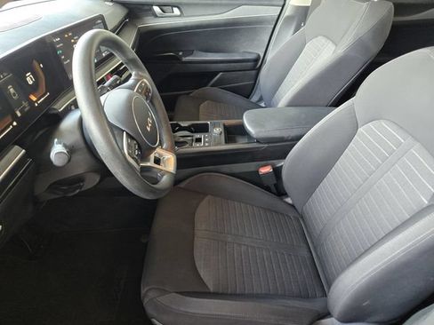 Used 2025 Kia K5 LXS FWD image 16