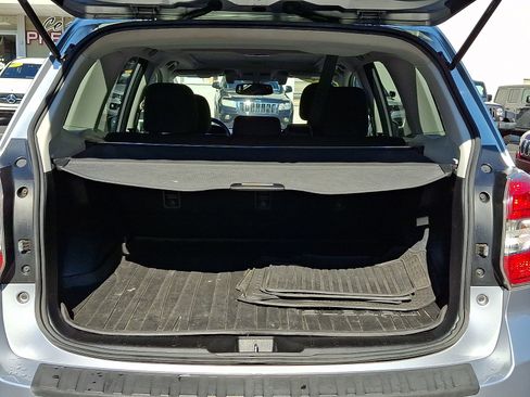 Used 2015 Subaru Forester 2.5i Premium AWD/4WD image 28