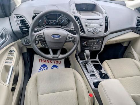 Used 2018 Ford Escape SE FWD image 11