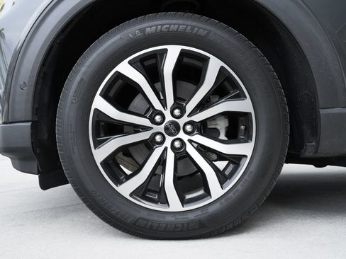 Used 2020 Ford Explorer ST w/ Premium Technology Package AWD/4WD image 15