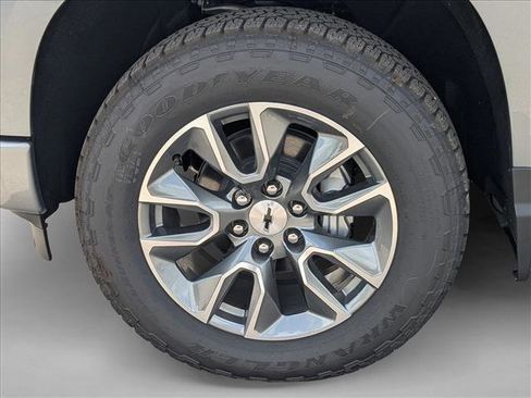 New 2025 Chevrolet Silverado 1500 RST AWD/4WD image 9