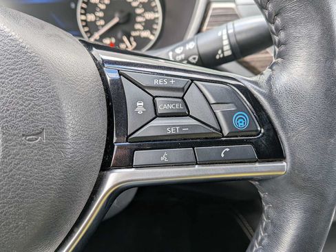 Used 2020 Nissan Altima 2.5 Platinum AWD/4WD image 25
