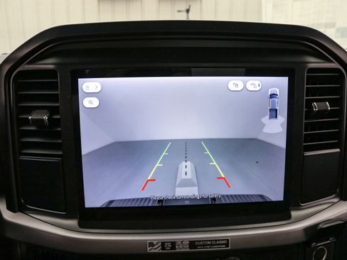 New 2025 Ford F150 XL w/ Equipment Group 103A High image 33