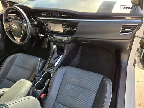 Used 2014 Toyota Corolla S FWD image 19