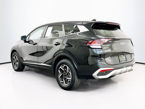Used 2024 Kia Sportage LX image 5
