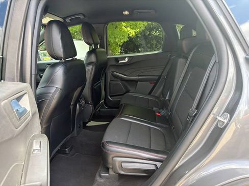 Used 2025 Ford Escape ST-Line AWD/4WD image 15
