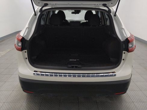 Used 2021 Nissan Rogue Sport SV FWD image 29