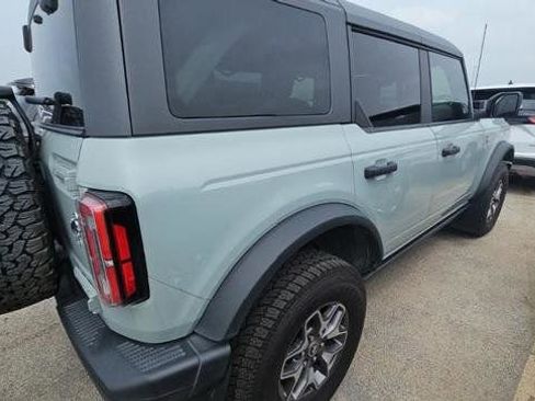 Used 2022 Ford Bronco Badlands AWD/4WD image 2