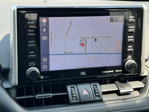 Used 2019 Toyota RAV4 Limited w/ Cold Weather Package FWD image 23