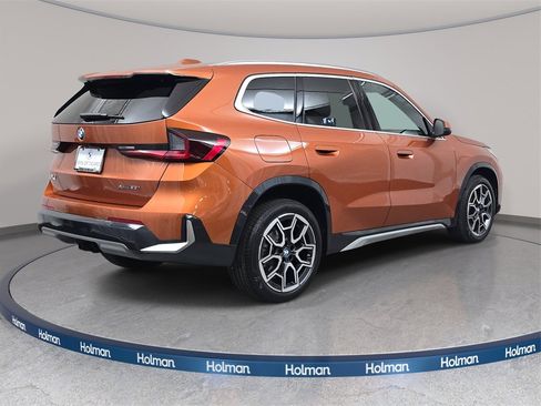 Used 2025 BMW X1 xDrive28i w/ Convenience Package image 6