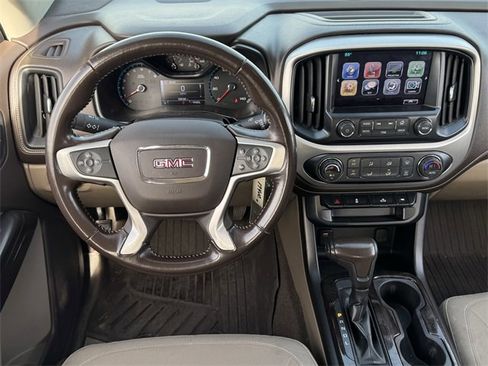 Used 2018 GMC Canyon SLE w/ SLE Convenience Package image 11