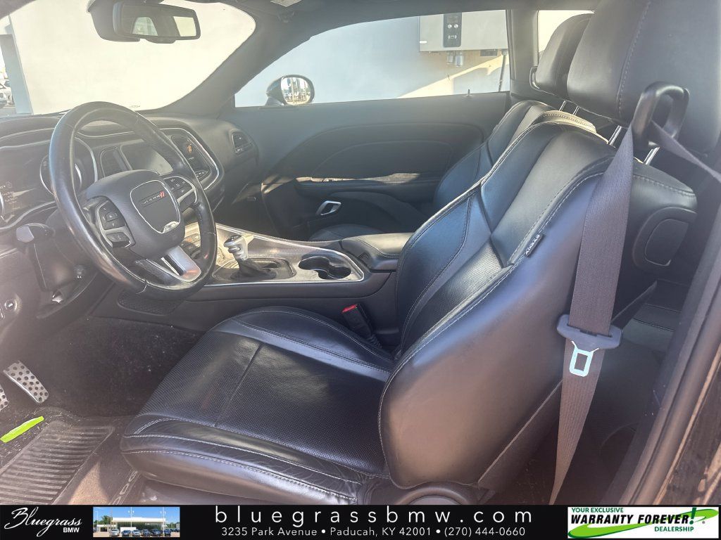 Used 2017 Dodge Challenger GT w/ Driver Convenience Group AWD/4WD image 8