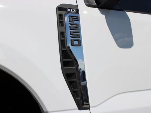 Used 2026 Ford F250 XLT AWD/4WD image 16