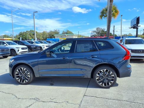 New 2026 Volvo XC60 B5 Ultra w/ Protection Package image 4