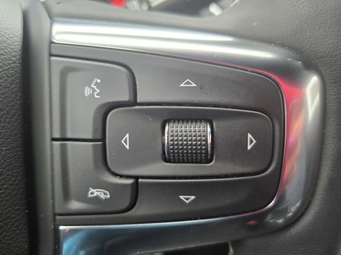 Used 2024 Chevrolet Blazer RS image 19