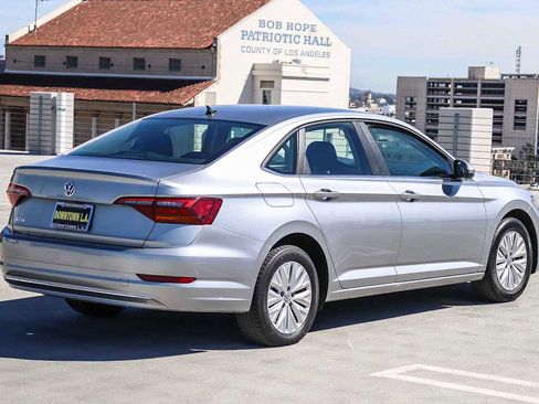 Used 2019 Volkswagen Jetta S w/ Driver Assistance Package image 4