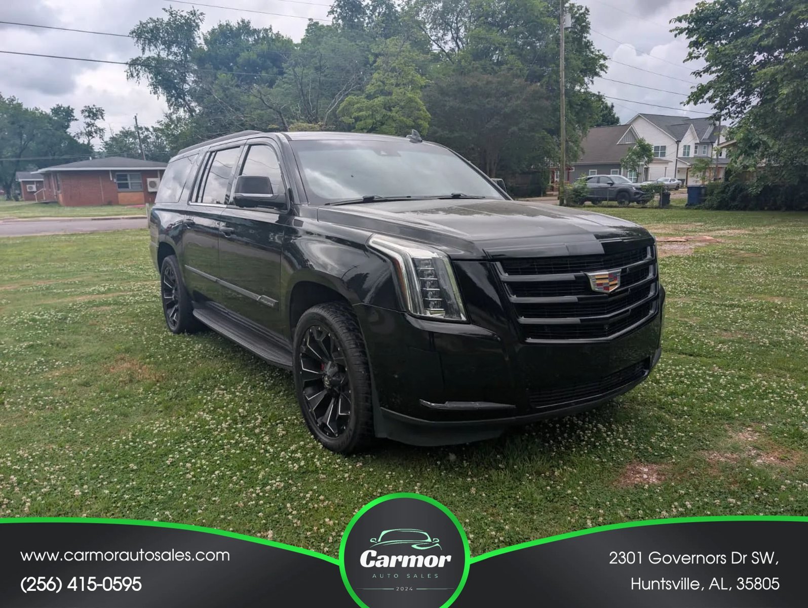 Used 2018 Cadillac Escalade ESV Luxury AWD/4WD image 3
