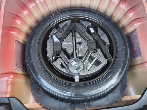 Used 2021 Chevrolet Malibu RS image 57