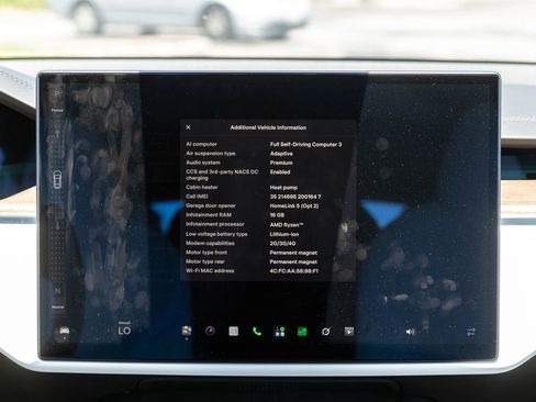 Used 2022 Tesla Model S Standard Range AWD/4WD image 25
