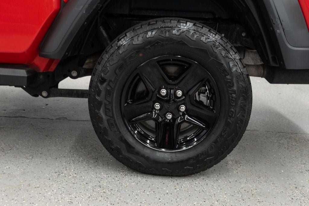 Used 2020 Jeep Gladiator Sport w/ Quick Order Package 24S AWD/4WD image 30