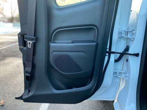 Used 2022 Chevrolet Colorado W/T image 13