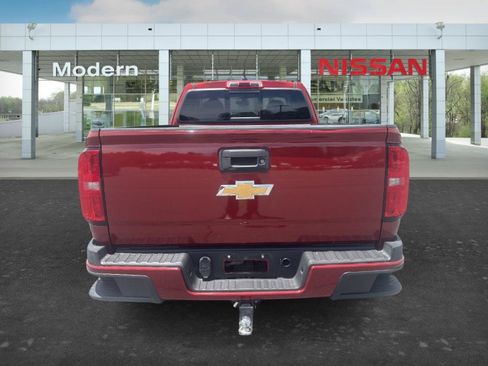 Used 2016 Chevrolet Colorado Z71 AWD/4WD image 4