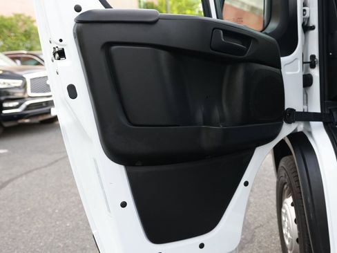 Used 2023 RAM ProMaster 2500 image 20